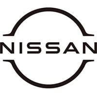 Das Nissan-Logo mit schwarzem Text und Kreis auf weißem Hintergrund.